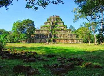 Visit Khmer Empire Capital Koh Ker