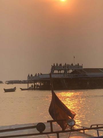 Tonle Sap Floating Village Half Day Trip