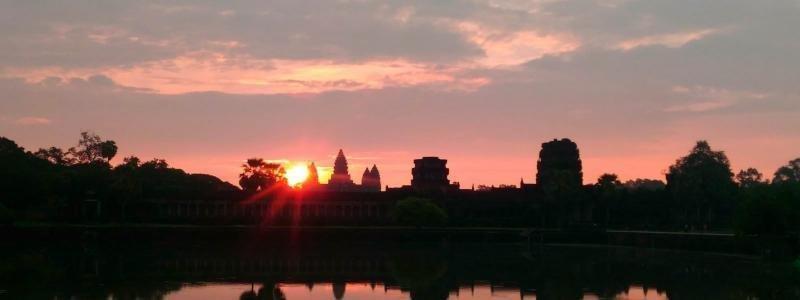 Angkor Wat Sunrise view by Tuk Tuk